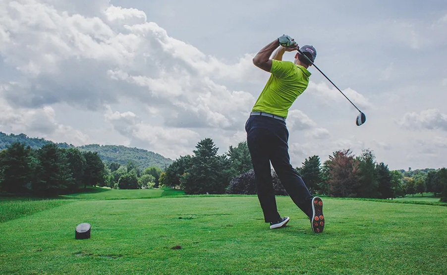 Golf - Play with a Masters Winner